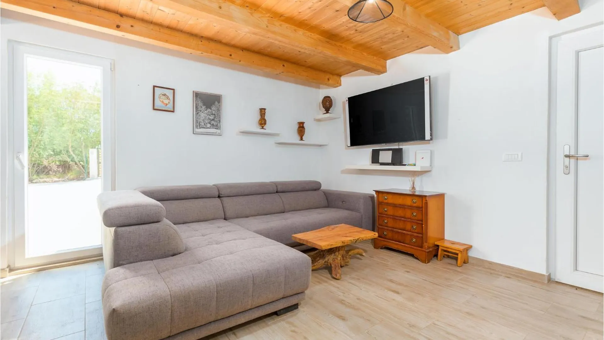 Σπίτι διακοπών Beautiful Home In Krnicari With Wifi Pifari Κροατία